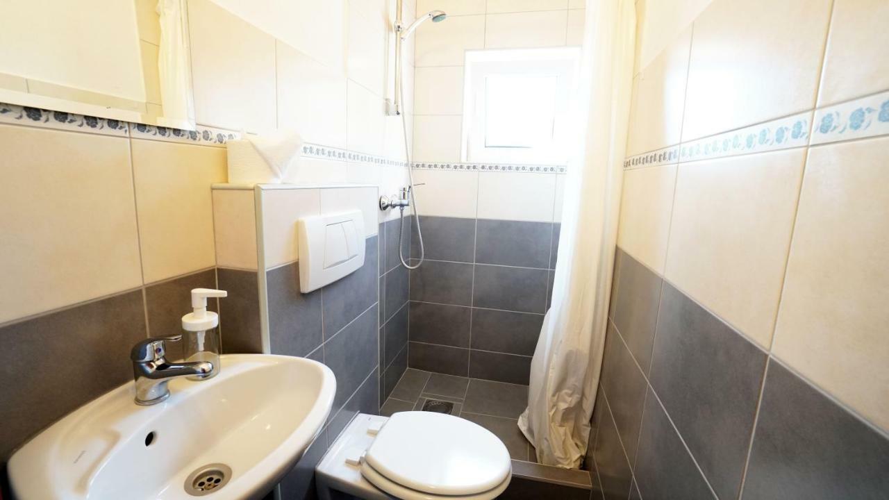 Guest House Sandra Тисно Экстерьер фото